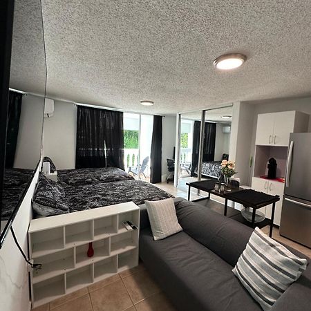 Beachfront Studio Apt W/ Full Kitchen & Pool Isabela Exterior photo
