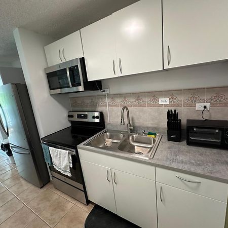 Beachfront Studio Apt W/ Full Kitchen & Pool Isabela Exterior photo