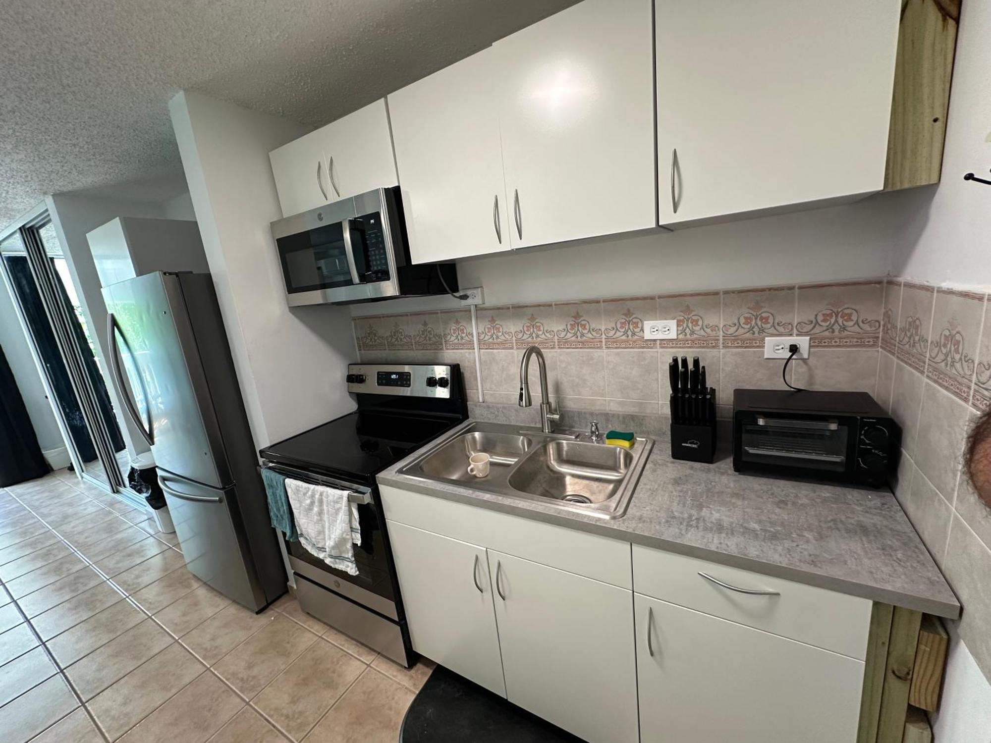 Beachfront Studio Apt W/ Full Kitchen & Pool Isabela Exterior photo
